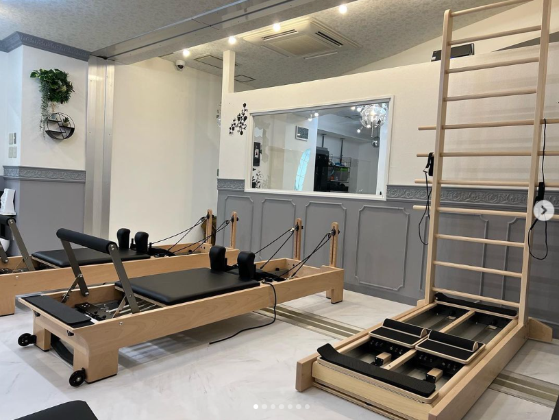 ザオバ クリニカルリフォーマー LIM Half Tower with 2Mat converterLIMハーフタワー2MAT