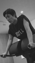 ギャラリービューアGlute Ham Bench<br>グルートハムベンチに読み込んでビデオを見る
